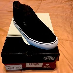 Brand New Black 10.5